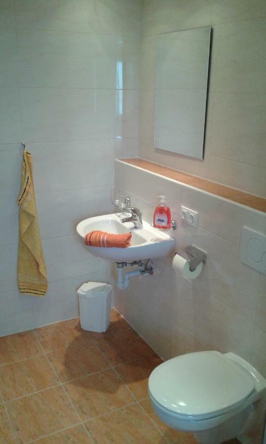 Oberlehen Apartment *